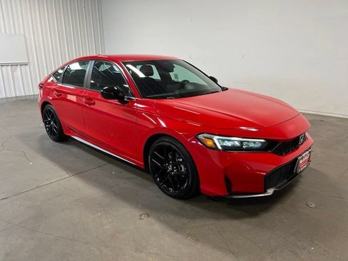 Used 2025 Honda Civic Sport image 1