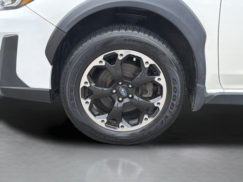 Used 2021 Subaru Crosstrek 2.0i Premium w/ Moonroof Package AWD/4WD image 9