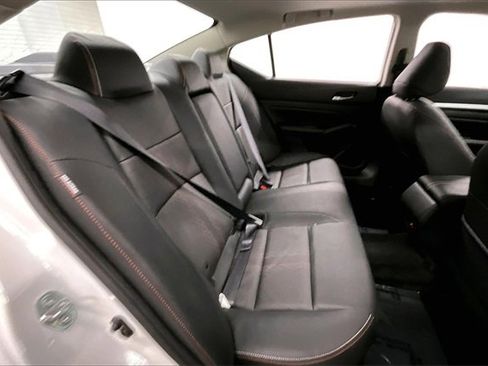 New 2025 Nissan Altima 2.5 SR w/ SR Premium Package image 31