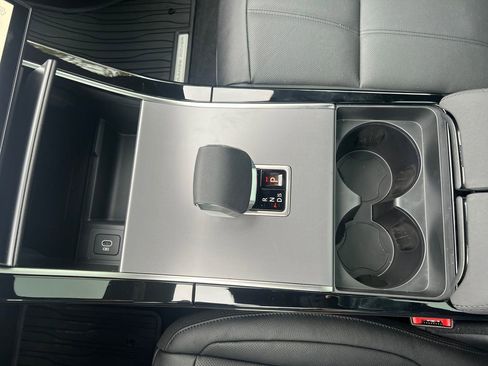 New 2025 Land Rover Range Rover Evoque Dynamic SE image 20