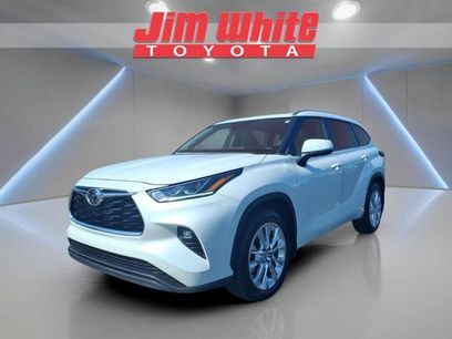 Certified 2024 Toyota Highlander Limited