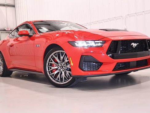 Certified 2024 Ford Mustang GT Premium RWD image 31