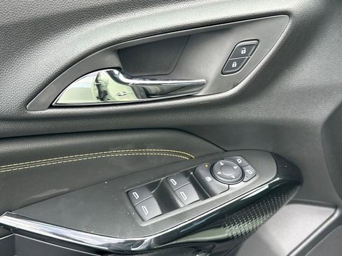 New 2026 Chevrolet Trax ACTIV w/ Sunroof Package image 13