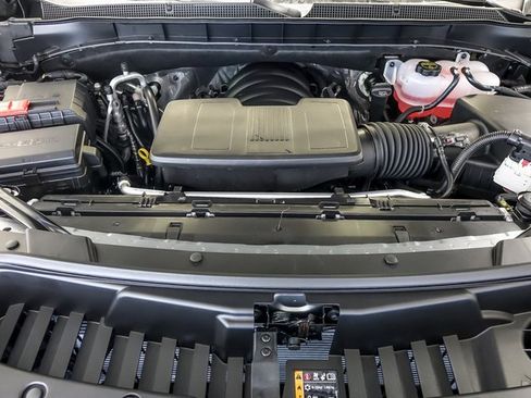 New 2026 Chevrolet Suburban Premier image 29