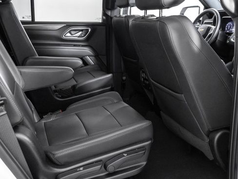 Used 2024 Chevrolet Tahoe LT w/ LT Signature Plus Package AWD/4WD image 44