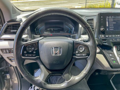 Used 2020 Honda Odyssey Elite image 13