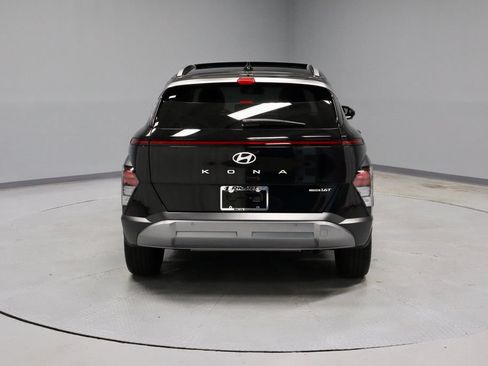 Used 2024 Hyundai Kona Limited AWD/4WD image 10