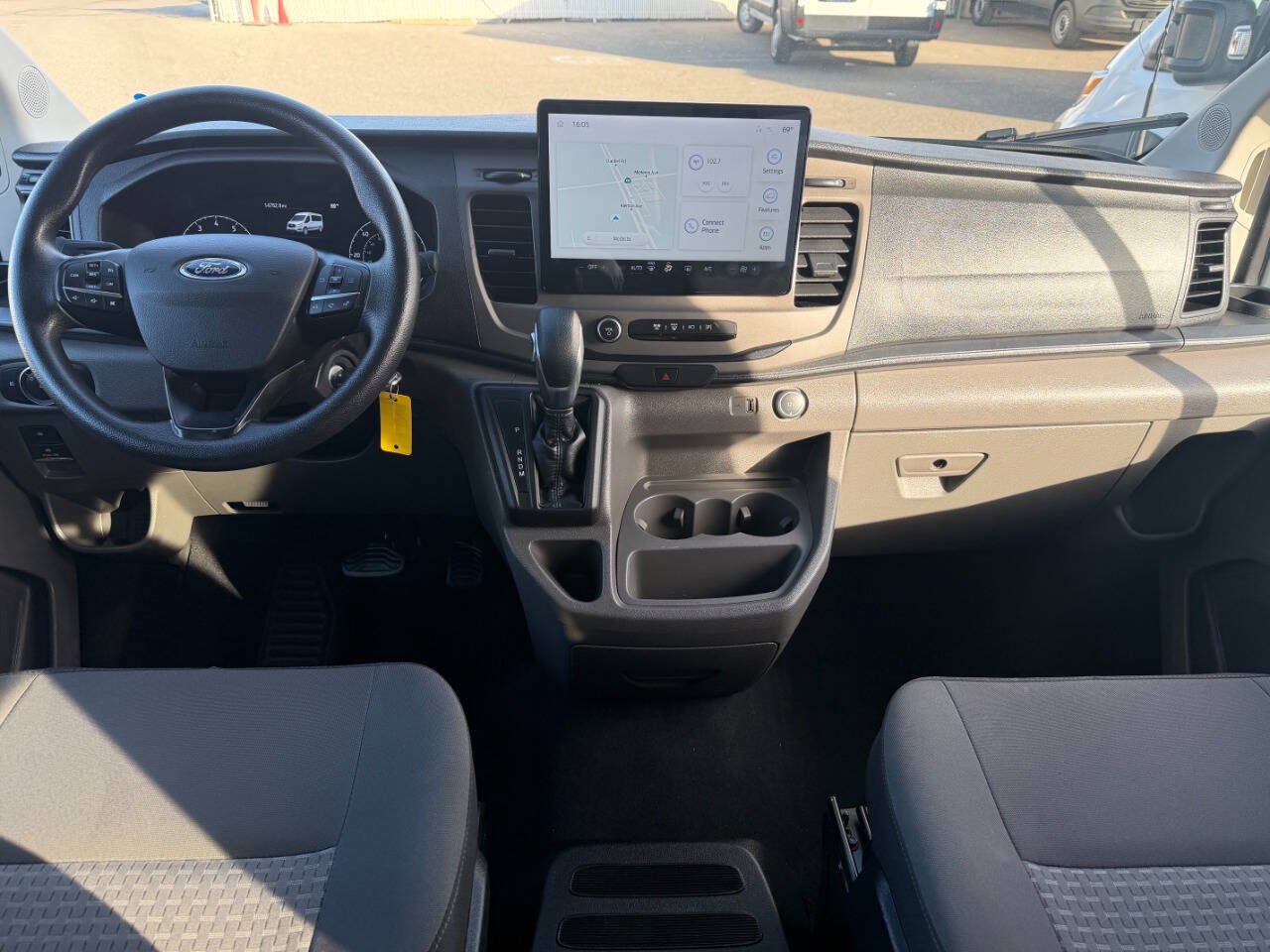 Used 2022 Ford Transit 350 XLT RWD image 19