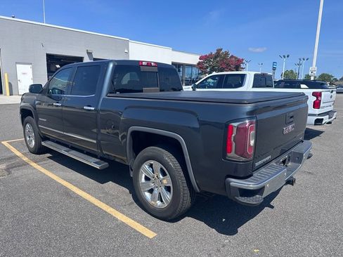 Used 2017 GMC Sierra 1500 SLT AWD/4WD image 3
