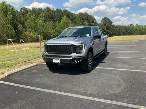 Used 2022 Ford F150 XL w/ STX Appearance Package AWD/4WD image 17