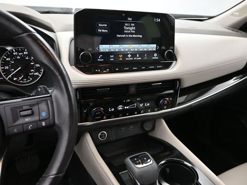 Used 2023 Nissan Rogue SL w/ SL Premium Package FWD image 20