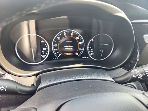 Used 2019 Buick Envision Premium w/ LPO, Active Package AWD/4WD image 20