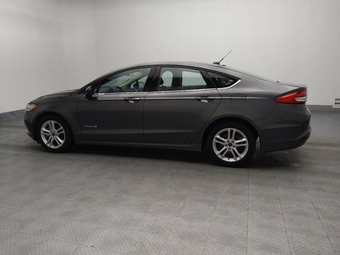 Used 2018 Ford Fusion S image 3