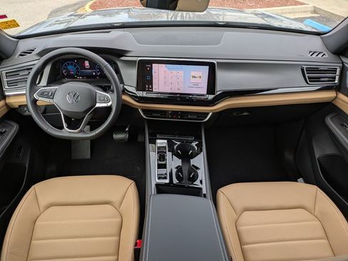 New 2026 Volkswagen Atlas Cross Sport SEL Premium R-Line AWD/4WD image 22