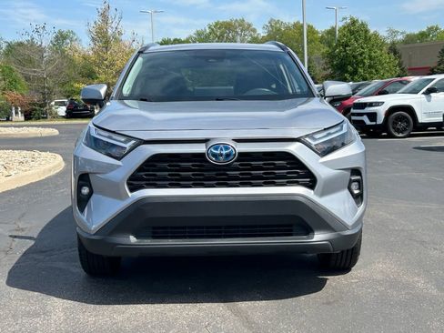 Used 2023 Toyota RAV4 XLE Premium AWD/4WD image 2