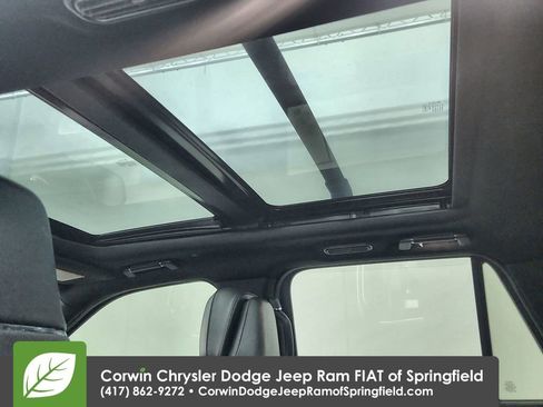 Used 2018 Lincoln Navigator Reserve w/ Technology Package image 31