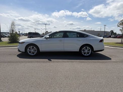 New 2026 Honda Accord LX image 2