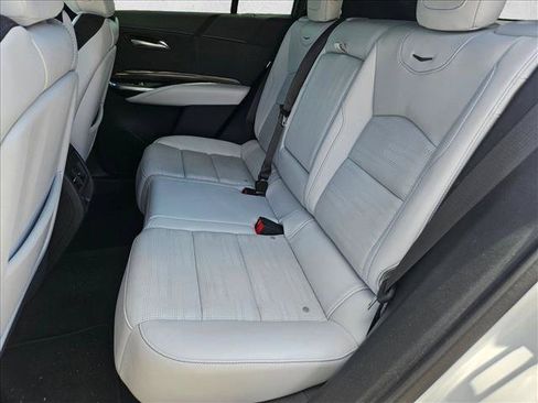 Used 2024 Cadillac XT4 Sport FWD image 13