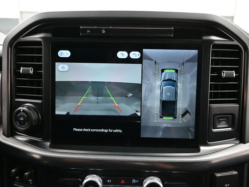 Used 2025 Ford F150 Platinum w/ FX4 Off-Road Package image 30