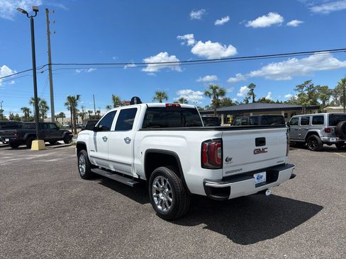 Used 2018 GMC Sierra 1500 Denali AWD/4WD image 6