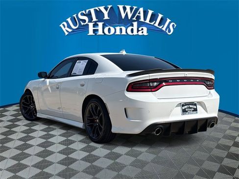 Used 2023 Dodge Charger R/T w/ Performance Handling Group image 3