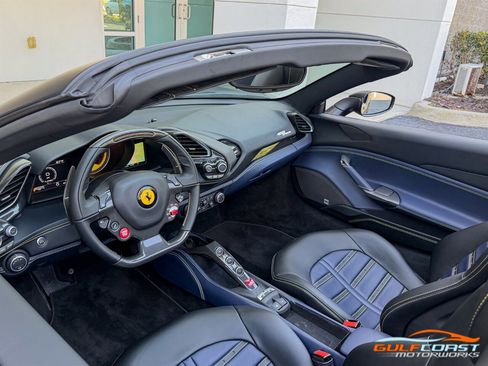 Used 2017 Ferrari 488 Spider RWD image 2