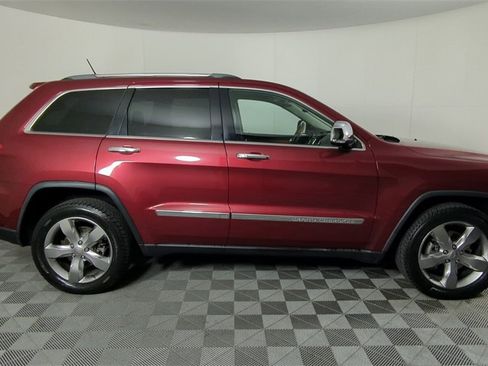 Used 2012 Jeep Grand Cherokee Overland image 4