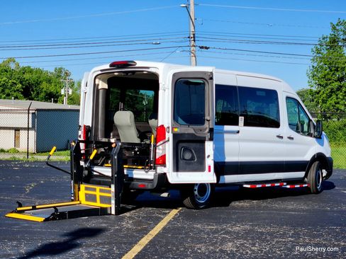 Used 2020 Ford Transit 250 Medium Roof RWD image 7