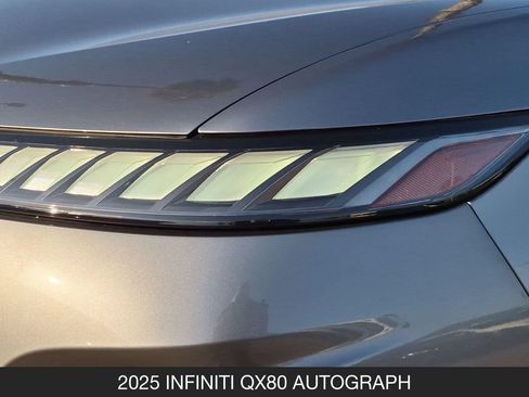 Certified 2025 INFINITI QX80 Autograph AWD/4WD image 10