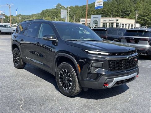 New 2026 Chevrolet Traverse Z71 w/ Driver Confidence Package image 4