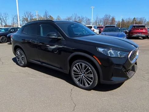 Used 2025 BMW X2 xDrive28i w/ Convenience Package image 2