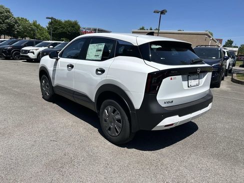 New 2026 Nissan Kicks S FWD image 5