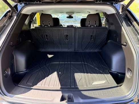Used 2021 Chevrolet Blazer LT FWD image 25