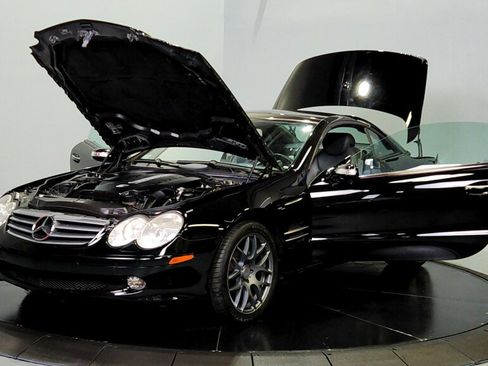 Used 2005 Mercedes-Benz SL 500 image 10