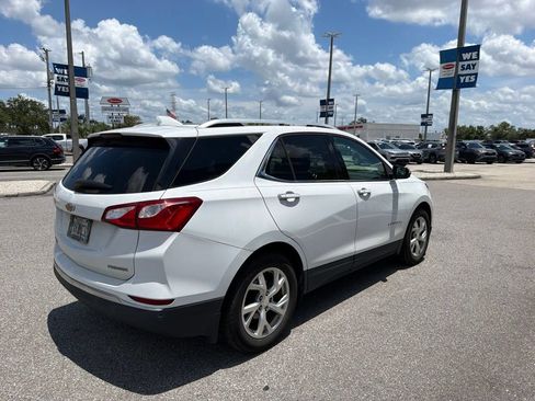 Used 2020 Chevrolet Equinox Premier FWD image 5