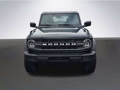 New 2025 Ford Bronco 2-Door w/ Sasquatch Package image 3