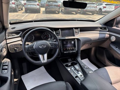 Used 2023 INFINITI QX50 Luxe AWD/4WD image 11