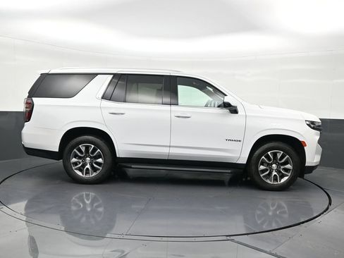 Used 2022 Chevrolet Tahoe LT w/ Luxury Package image 7