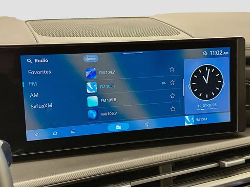 Used 2025 Hyundai Santa Fe SEL image 21