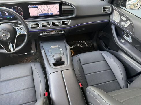 Certified 2025 Mercedes-Benz GLE 450e 4MATIC image 31