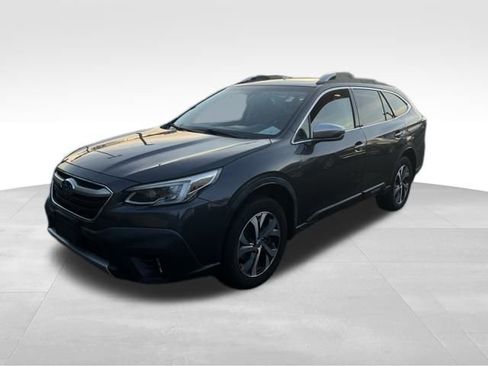 Used 2020 Subaru Outback Touring XT image 3