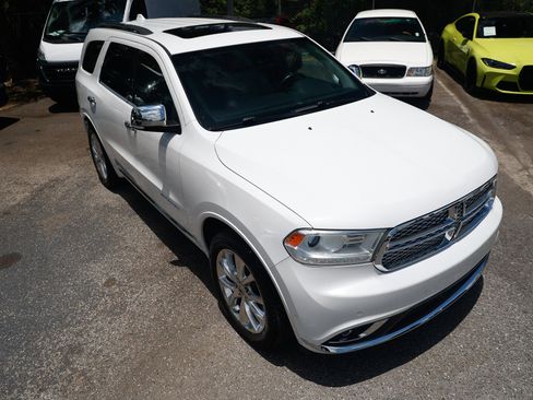 Used 2019 Dodge Durango Citadel w/ Technology Group RWD image 19