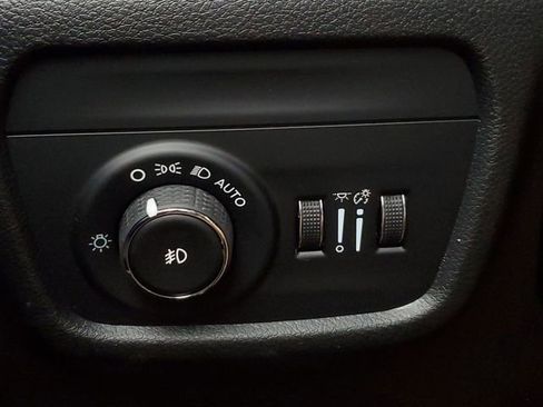 New 2026 Jeep Grand Cherokee Limited image 33