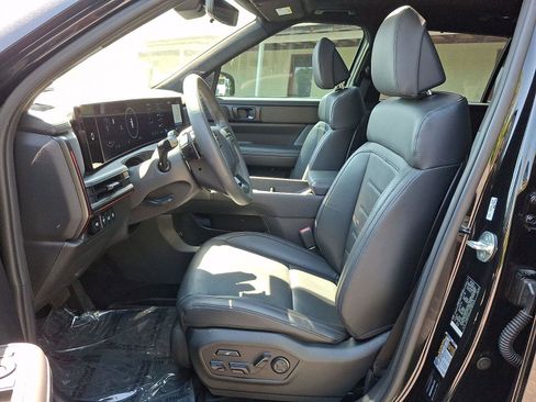 Used 2025 Hyundai Santa Fe Calligraphy w/ Tow & Go Package AWD/4WD image 16