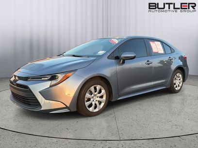 Certified 2025 Toyota Corolla LE w/ Convenience Package