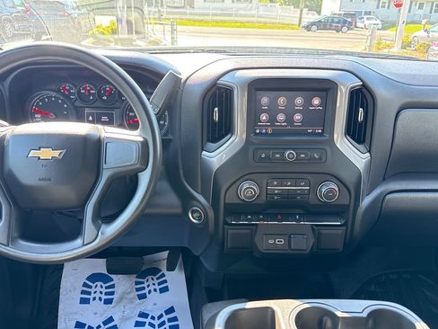 Used 2023 Chevrolet Silverado 1500 W/T w/ WT Value Package AWD/4WD image 22