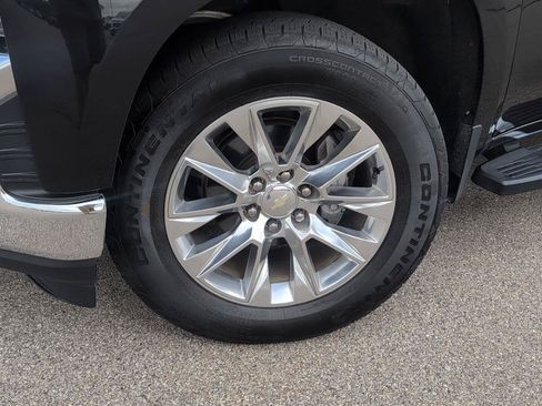 Used 2019 Chevrolet Silverado 1500 LTZ w/ LTZ Plus Package AWD/4WD image 5