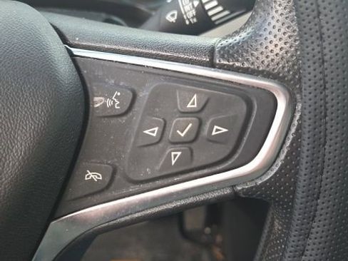 Used 2019 Chevrolet Equinox LS w/ LS Convenience Package image 37