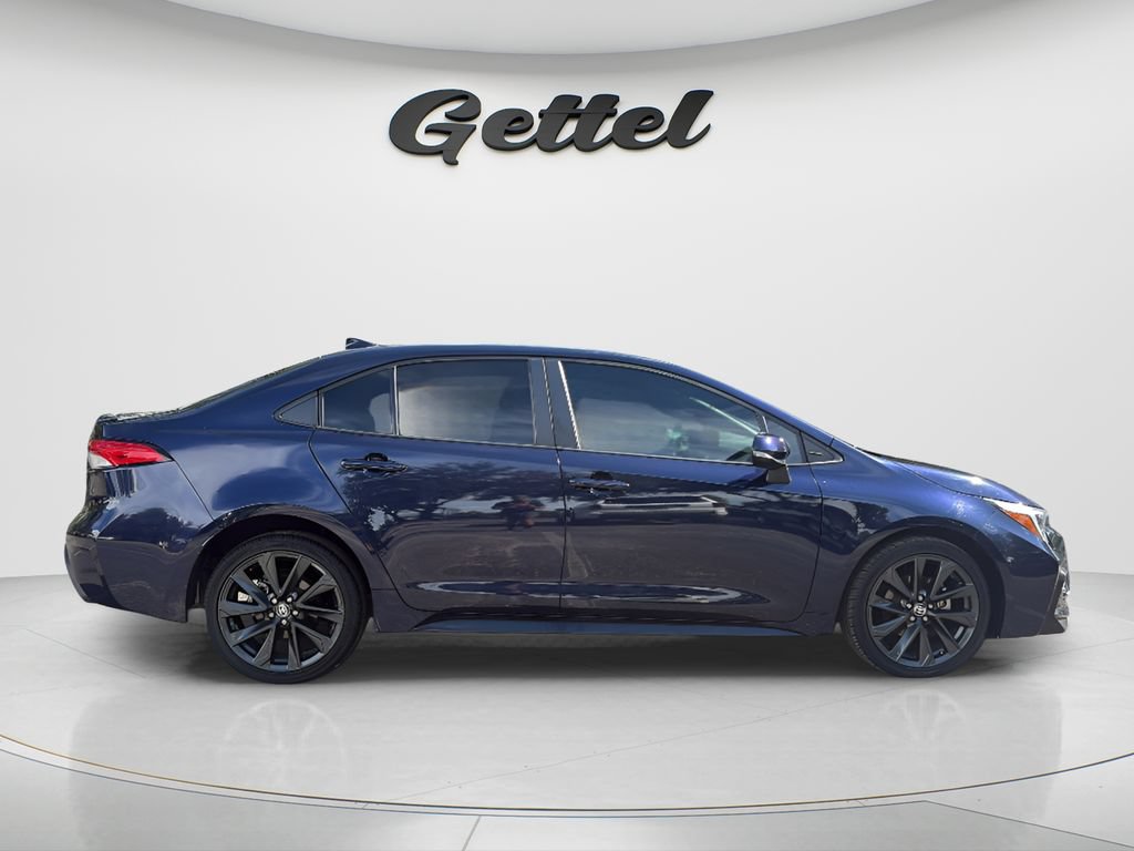 Used 2024 Toyota Corolla SE FWD image 4