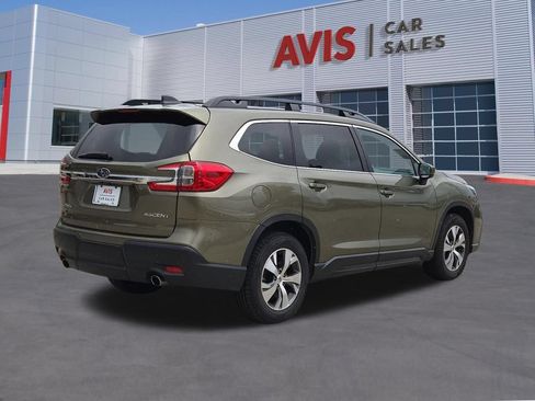 Used 2025 Subaru Ascent Premium AWD/4WD image 6